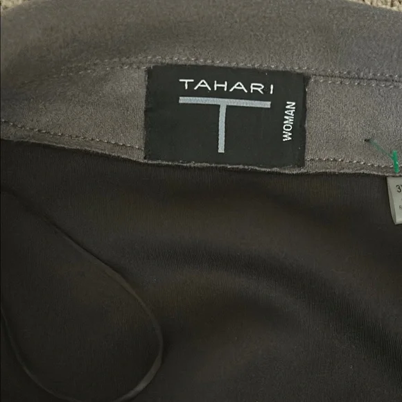 Tahari Stylish Dark Grey Faux Leather/Suede Long Jacket Coat **Size 3X** 🌺🌺 - Picture 4 of 4